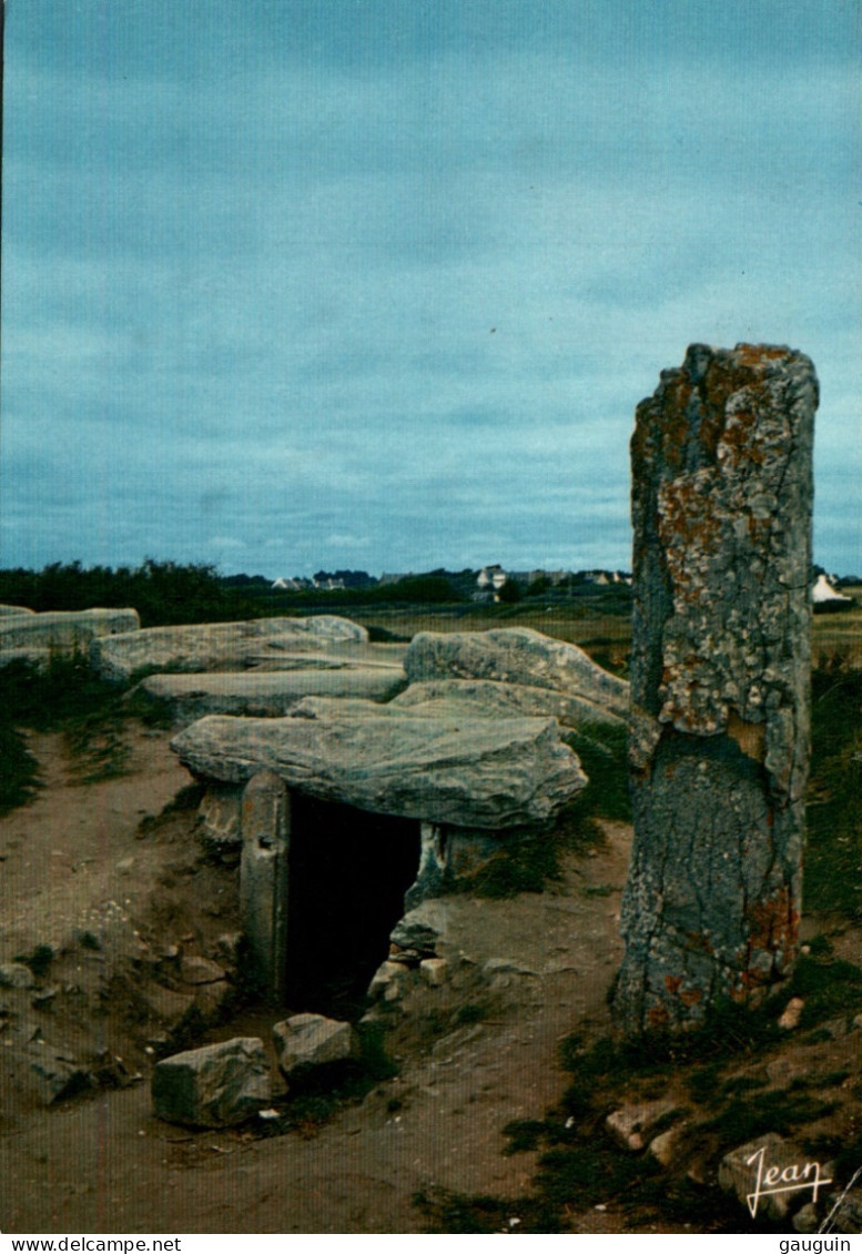 CPM - MÉGALITHES - LOCMARIAQUER - Dolmens Des Pierres Plates "Allée Couverte" - Edition Jean - Dolmen & Menhire