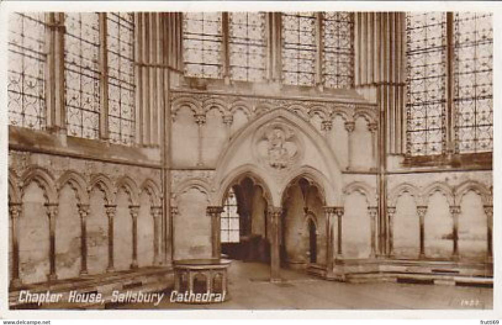AK 189073 ENGLAND - Salisbury Cathedral - Chapter House - Salisbury