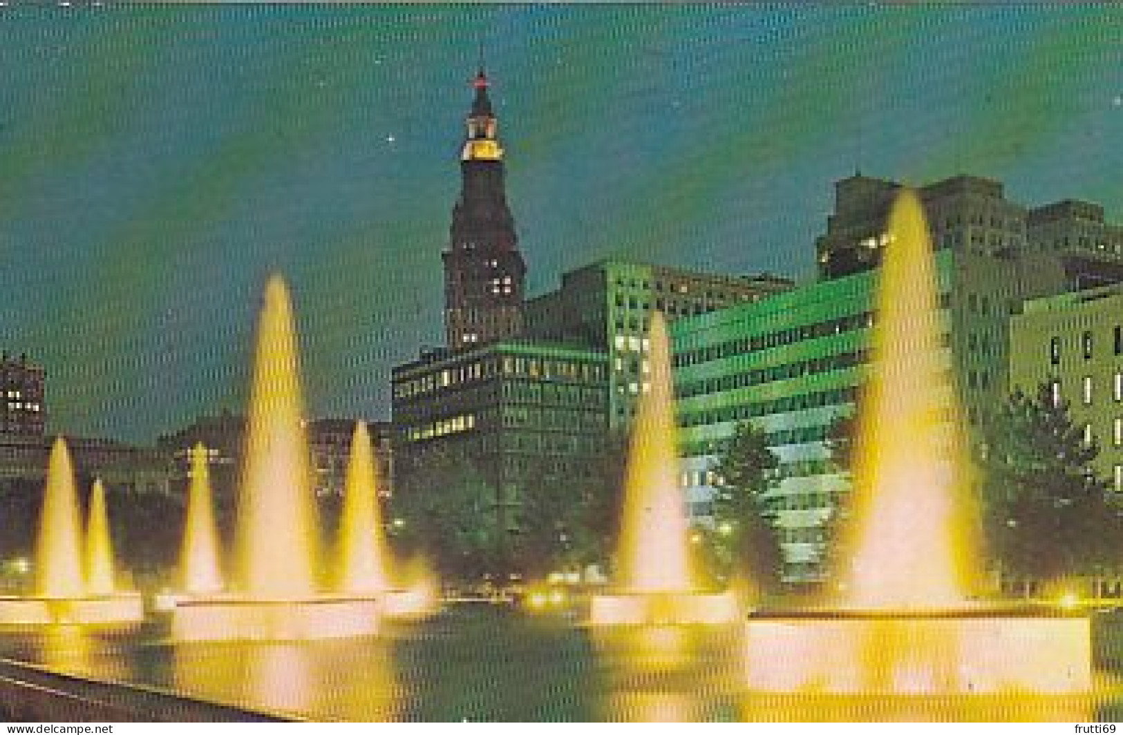 AK 189104 USA - Ohio - Cleveland - Fountains On The Mall - Cleveland