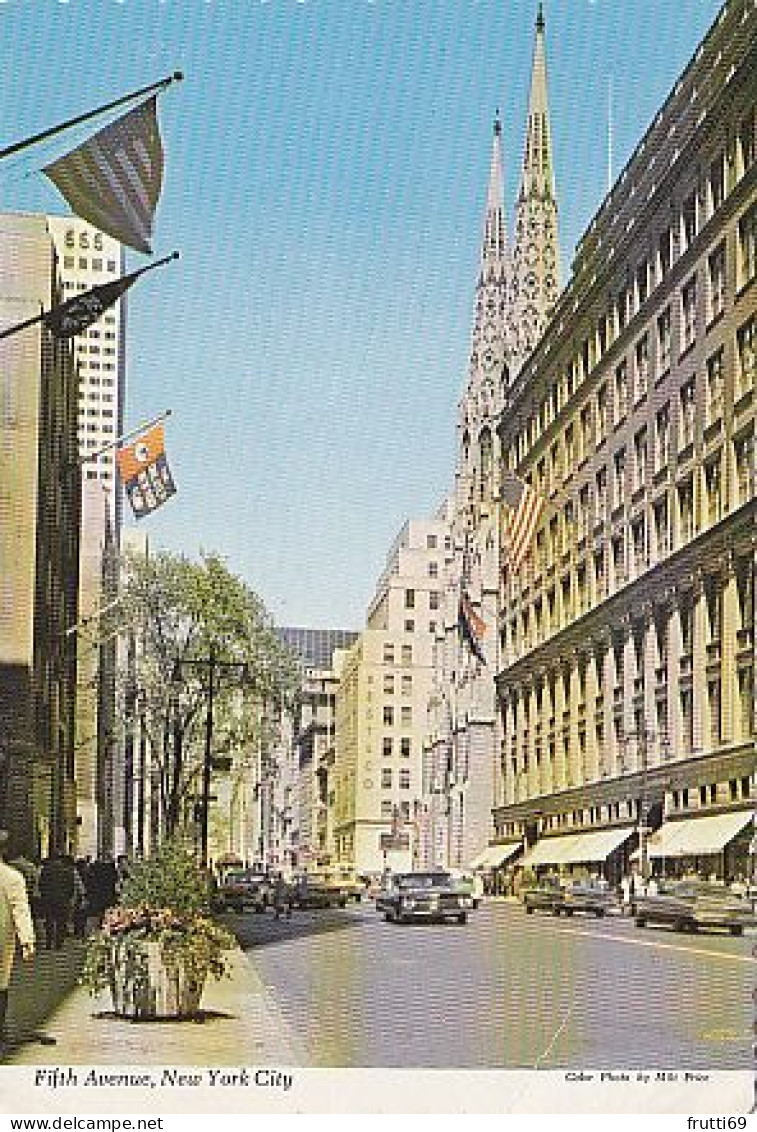 AK 189107 USA - New York City - Fifth Avenue - Autres Monuments, édifices