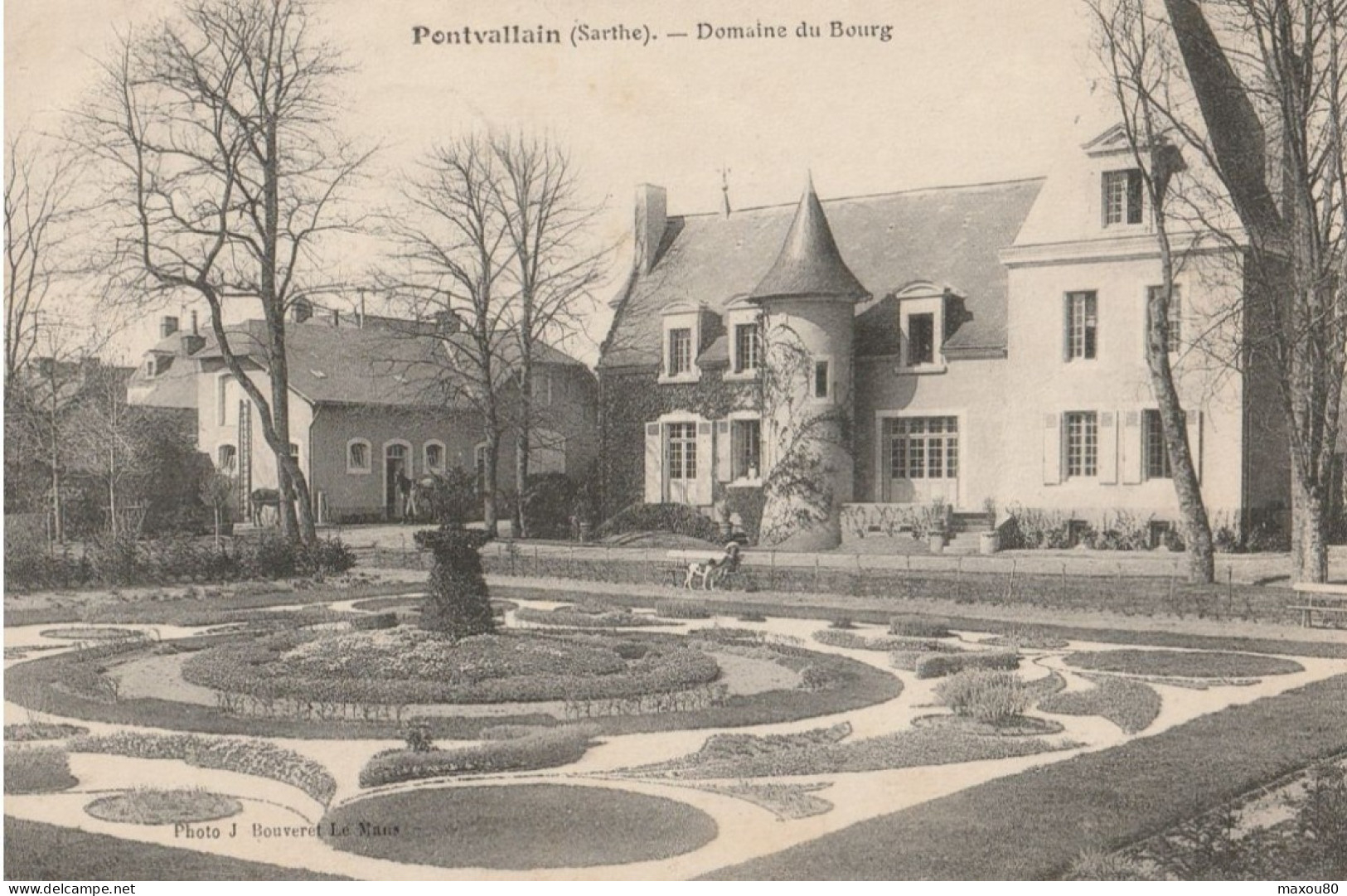 PONTVALLAIN  -  Domaine Du Bourg - Pontvallain