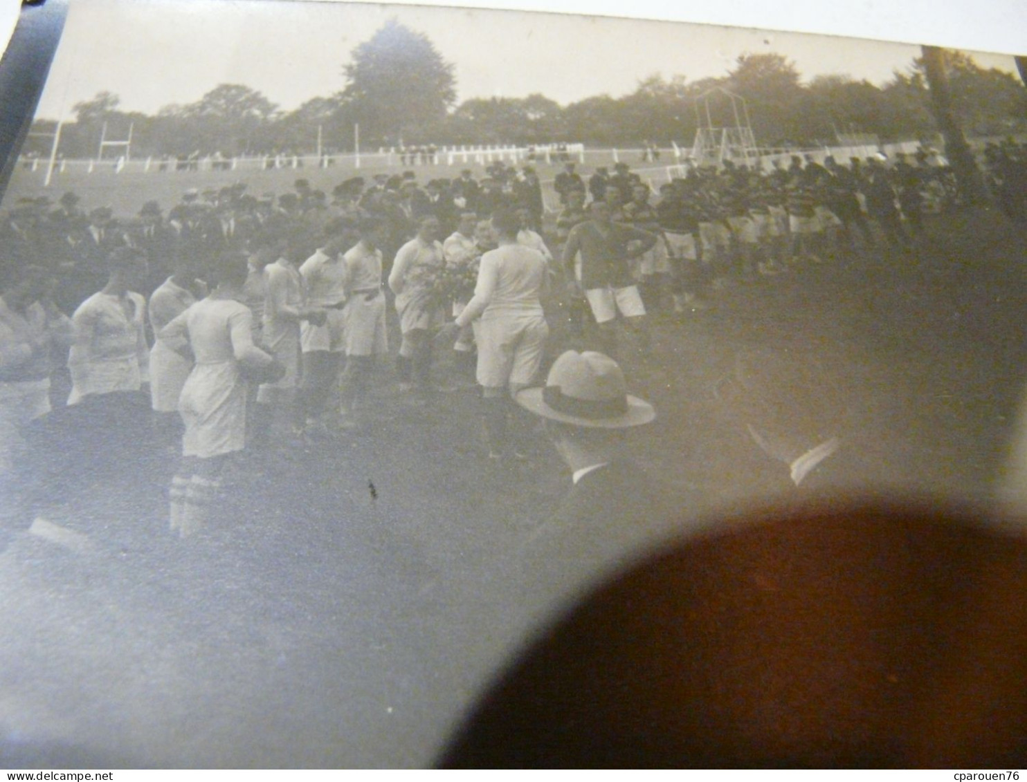 Carte Photo Années 20 Rencontre De Rugby à XV Sur Un Stade à Identifier Sport - Rugby