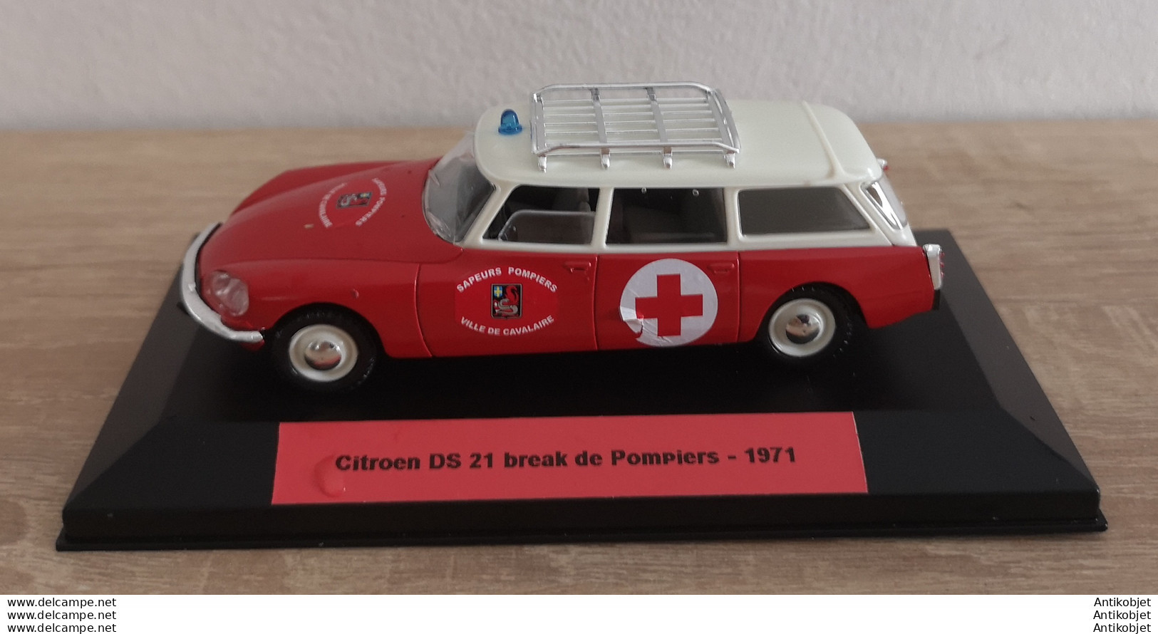 Citroen DS 21 Break De Pompiers Cavalaire Var 1971 - Norev