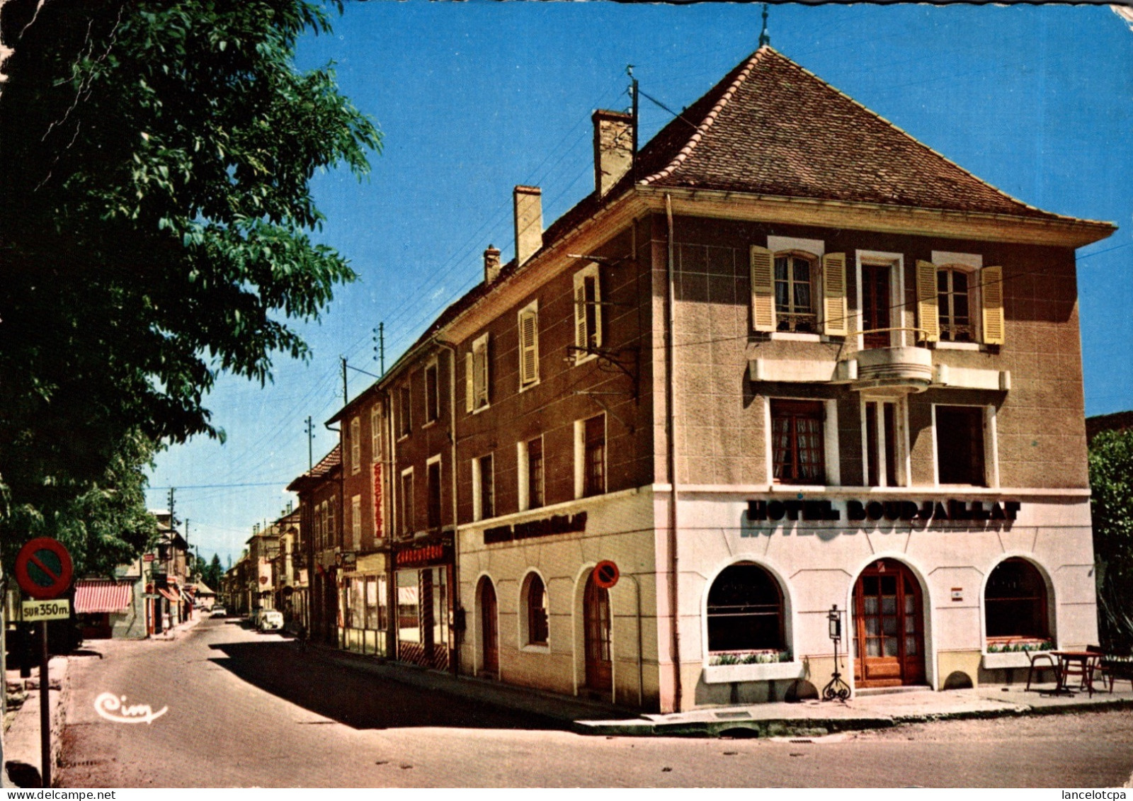 38 - LES AVENIERES / GRANDE RUE - HOTEL BOURJAILLAT - Les Avenières