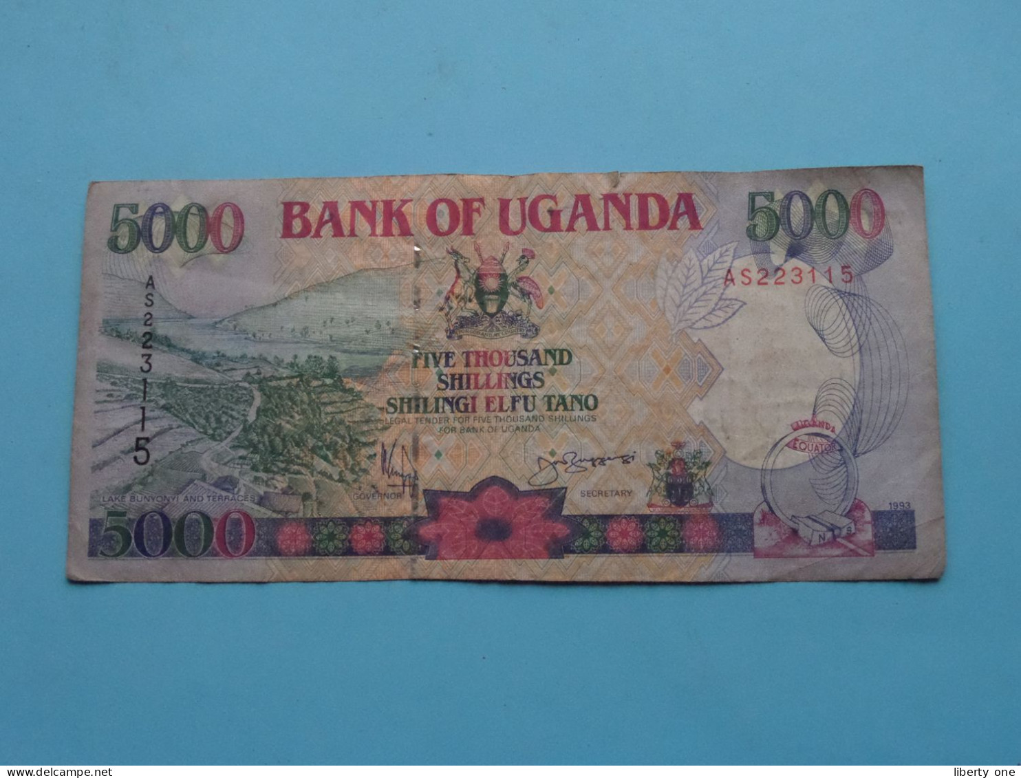 5000 Five Thousand Shillings  ( See / Voir Scans ) Bank Of UGANDA - 1993 ( Circulated ) ! - Uganda