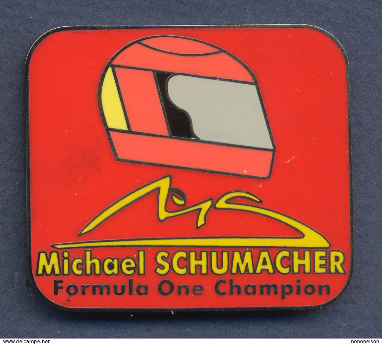Pin's Compétition / Formule 1 - Pilote Michael Schumacher. Est. Michael Schumacher Collection. Zamac. T1001B-22 - F1