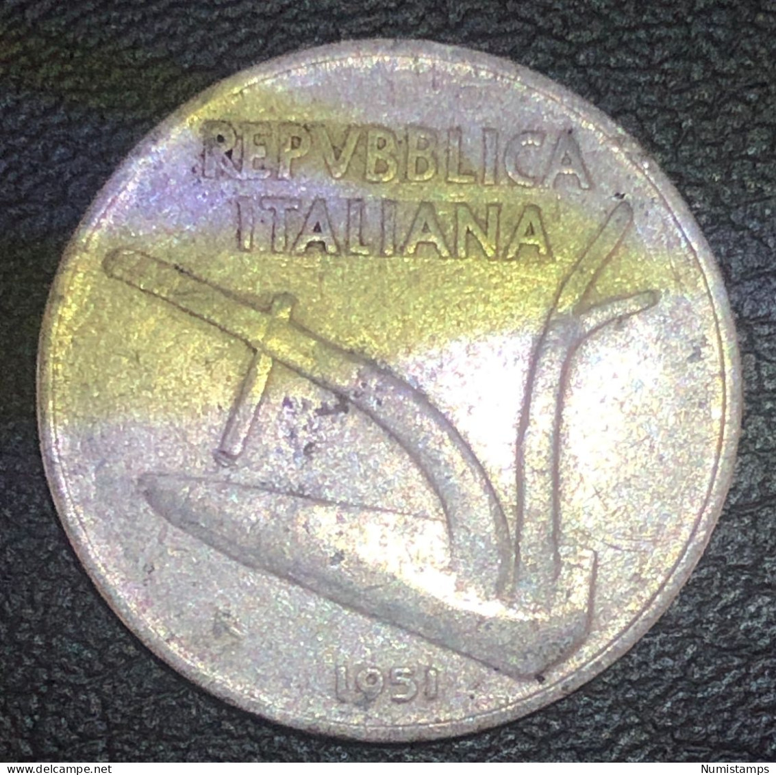 Italia 10 Lire, 1951 - 10 Liras