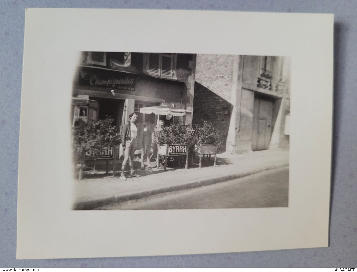 Photo  D'un Restaurant , Bière Champigneulles - Treinen