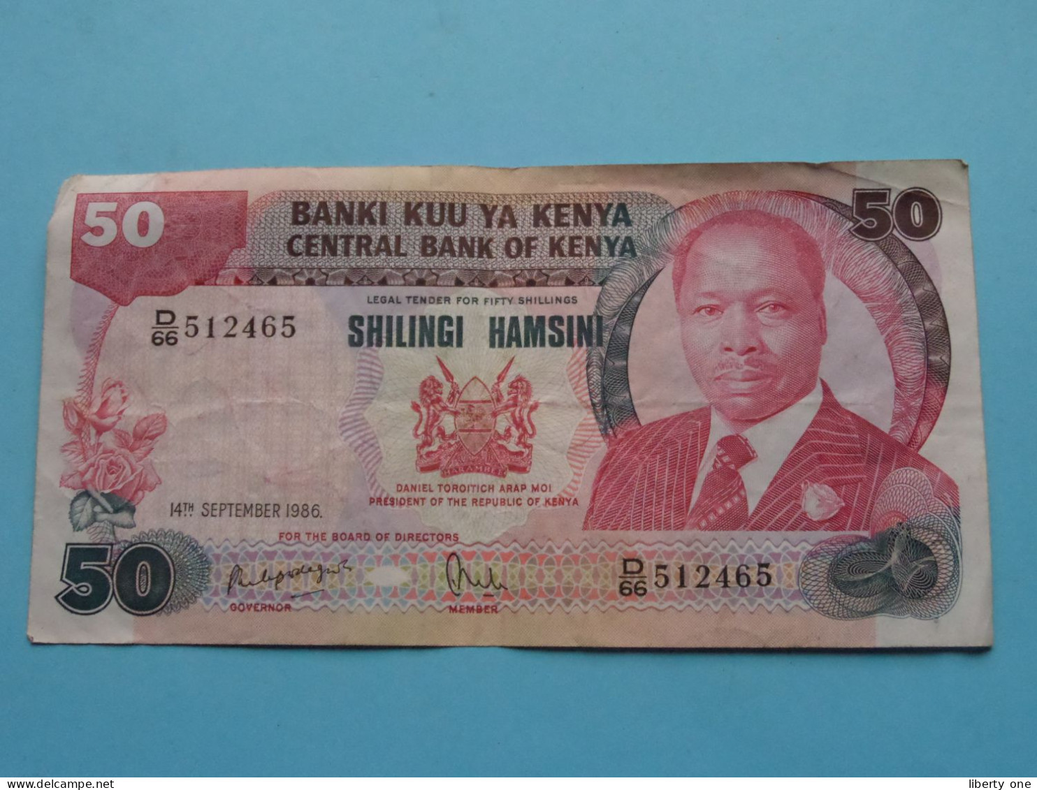 50 (Fifty) Shillings ( See / Voir Scans ) KENYA - 14th Sept 1986 ( Circulated ) VF ! - Kenya