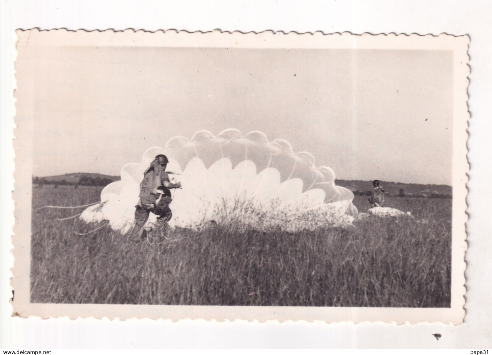 PARACHUTISME - En 1956 à PAU -  Carte Photo - Parachutespringen