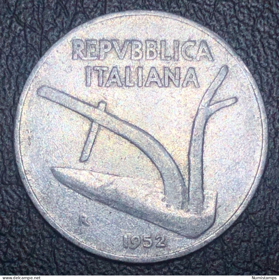 Italia 10 Lire, 1952 - 10 Liras