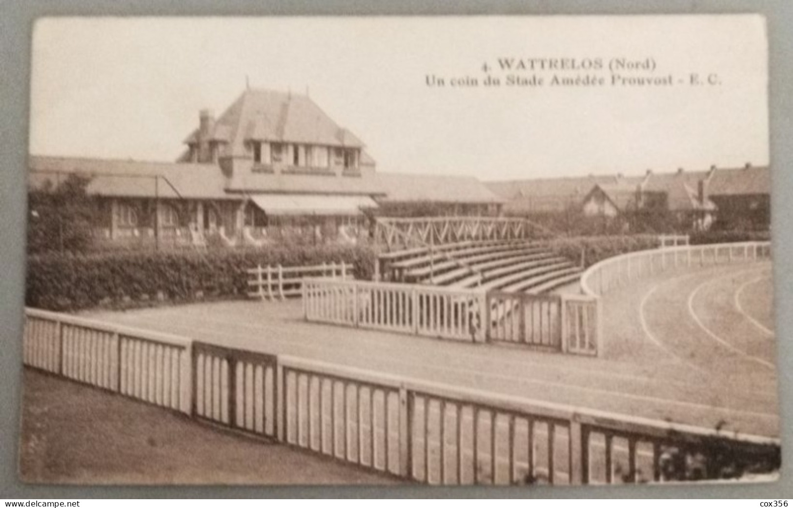 CPA 59 WATTRELOS Un Coin Du Stade Amedee Prouvost - Wattrelos