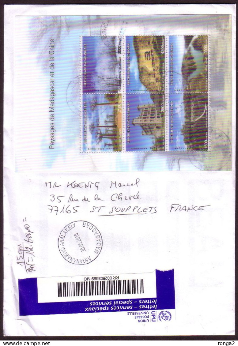 Madagascar Registered Letter To France, Usage Plastic 3-D S/S - Rare And Unusual Cover - Holograms