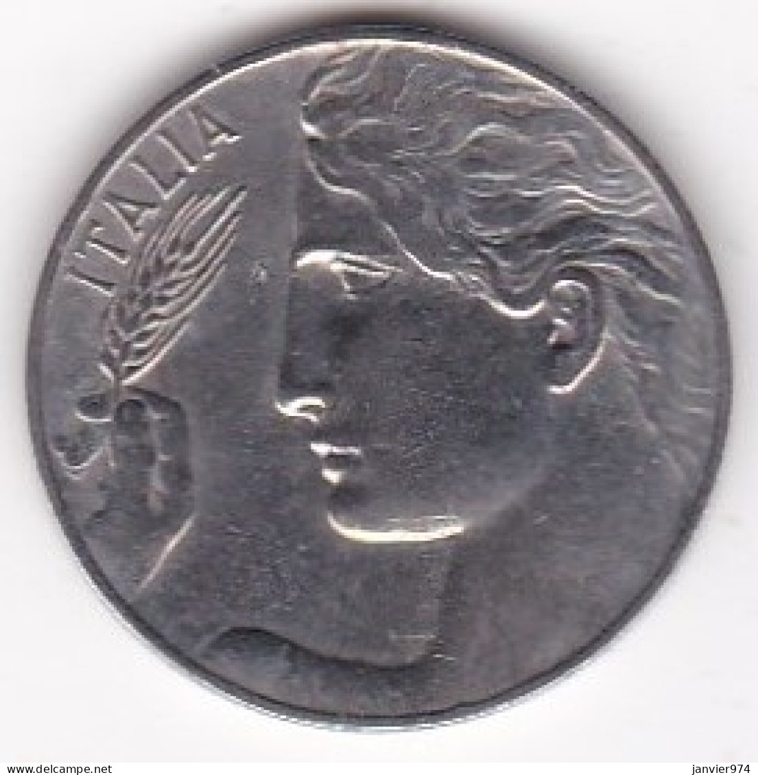 Italie 20 Centesimi 1921 Roma , Vittorio Emanuele III , En Nickel , KM# 44 - 1900-1946 : Vittorio Emanuele III & Umberto II