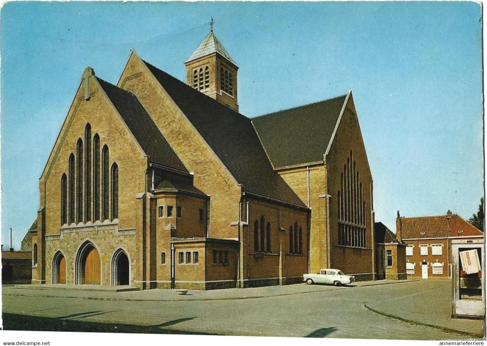 Mouscron Eglise Du Bon Pasteur - Mouscron - Moeskroen