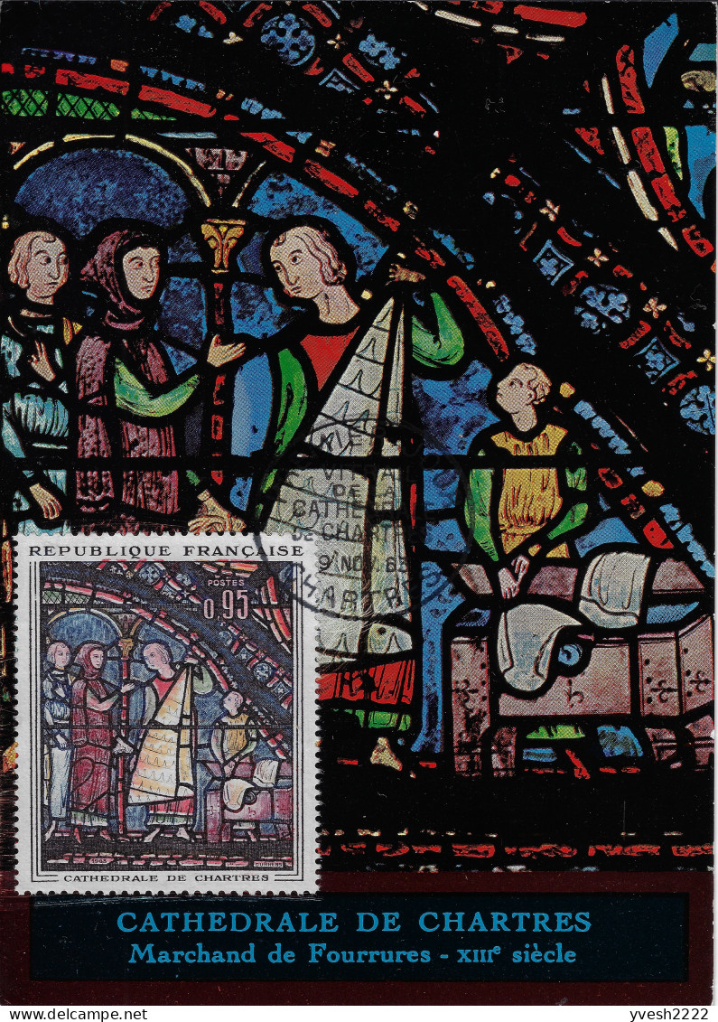 France 1963 Y&T 1399. Carte Maximum, Vitrail De La Cathédrale De Chartres. Curiosité, Rouge Déplacé, En Marge - Glas & Fenster