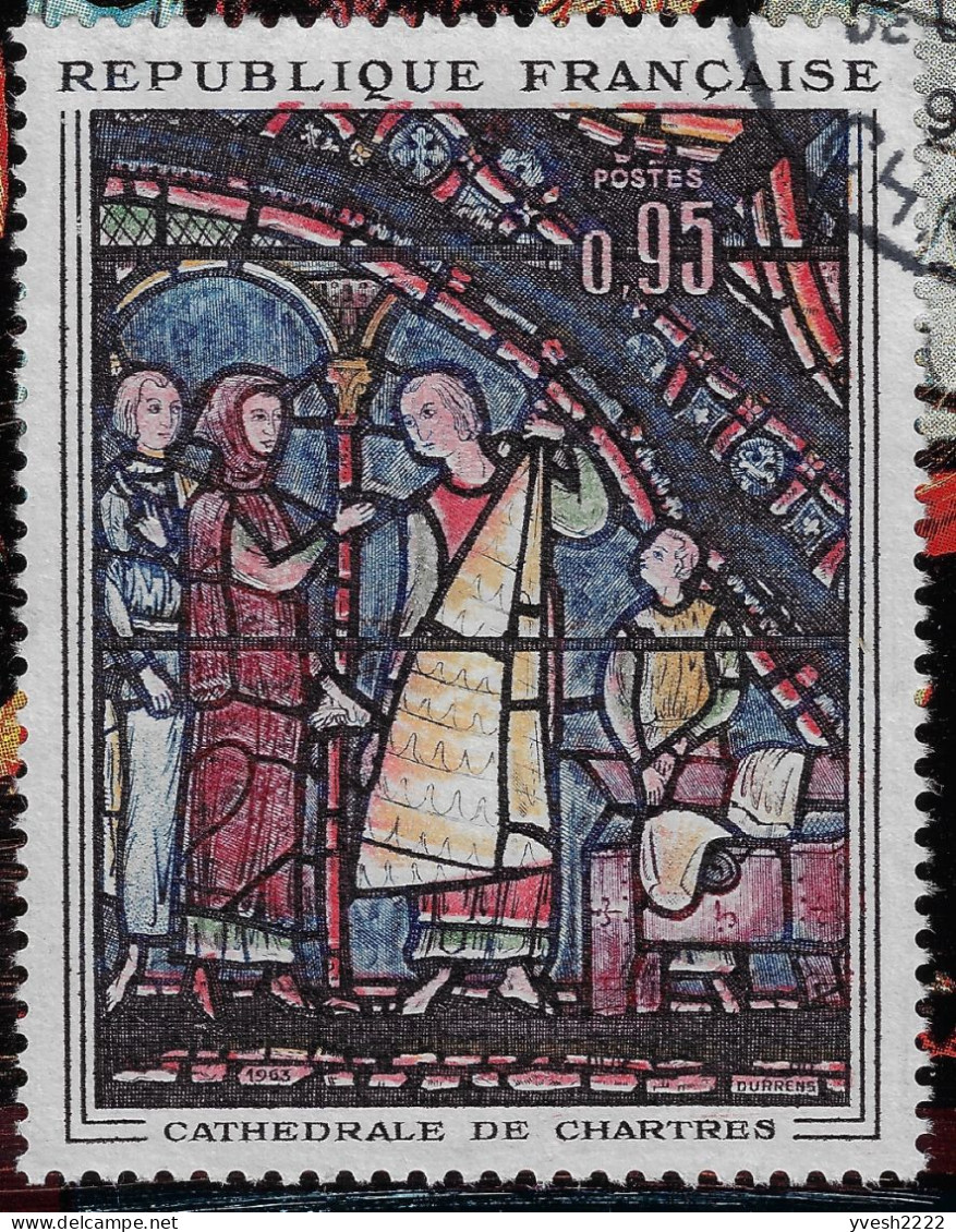 France 1963 Y&T 1399. Carte Maximum, Vitrail De La Cathédrale De Chartres. Curiosité, Rouge Déplacé, En Marge - Glasses & Stained-Glasses