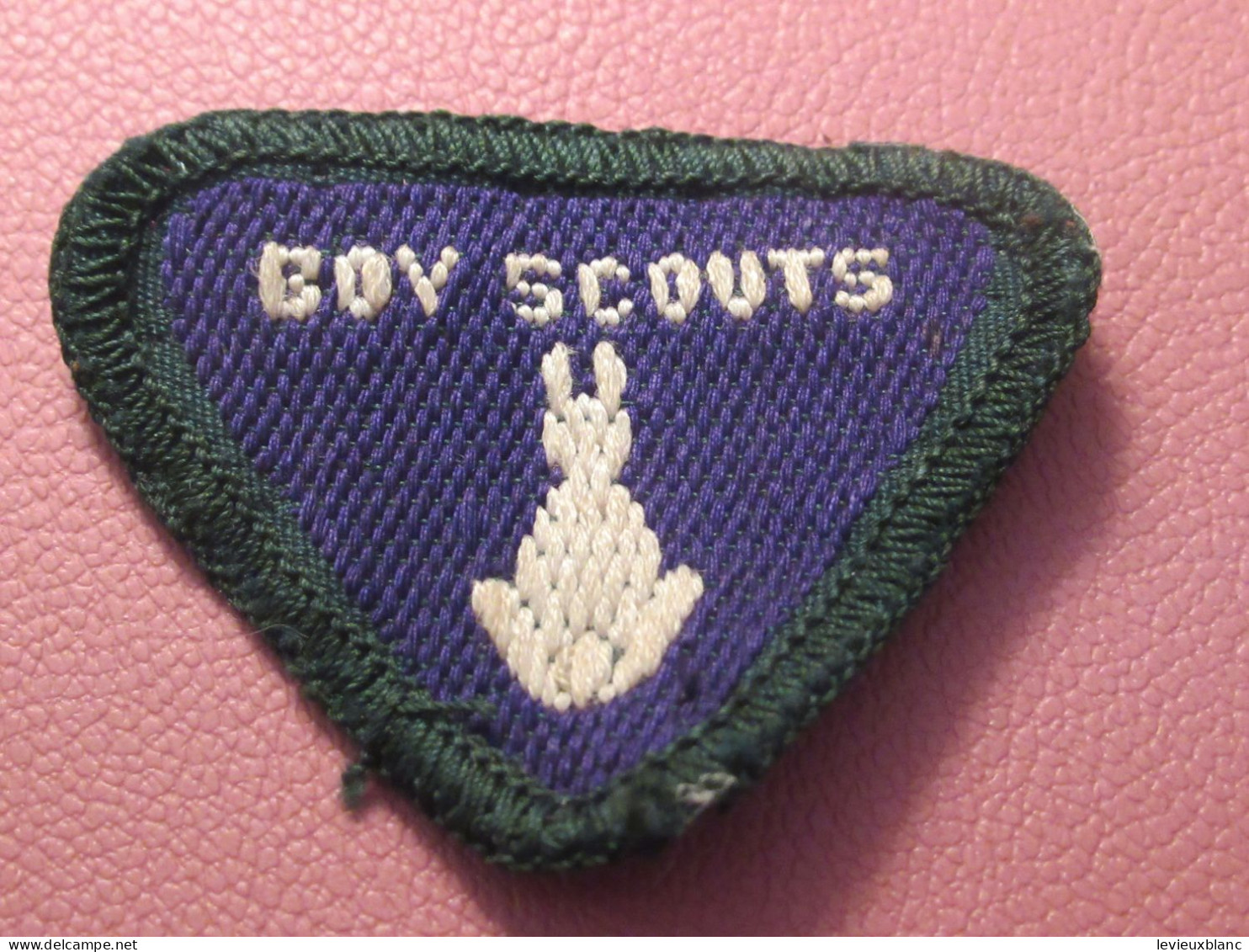 Scoutisme Canada/ Ecusson Tissu/Boy Scouts/ Insigne Ancien De Mérite/ LAPIN /année 1940-1960                  ET568 - Movimiento Scout