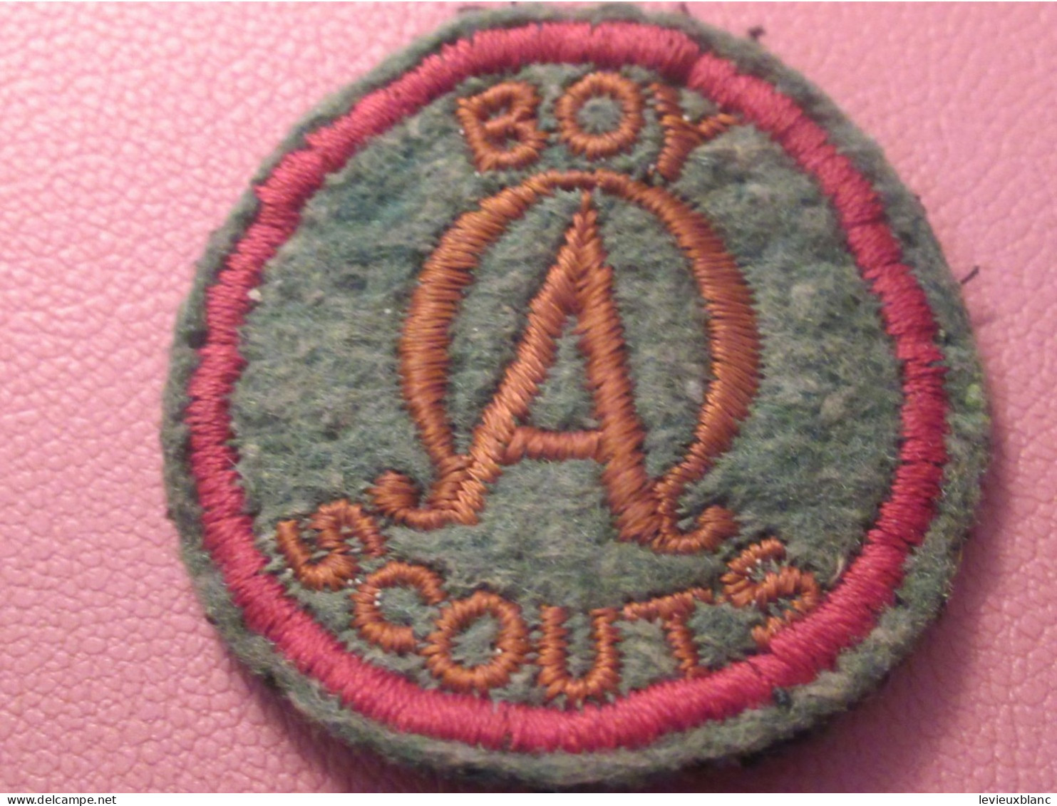 Scoutisme Canada/ Ecusson Tissu/Boy Scouts/  Avec Monogramme /année 1940-1960                  ET579 - Scouting