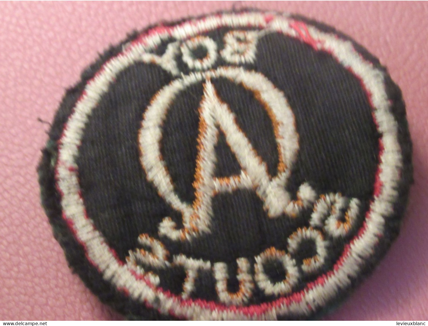 Scoutisme Canada/ Ecusson Tissu/Boy Scouts/  Avec Monogramme /année 1940-1960                  ET579 - Scoutismo