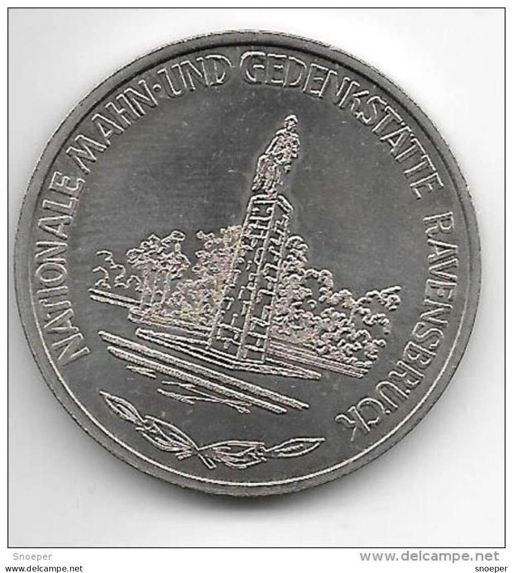 *DDR Medaille Kathe Niederkerchner  1909-1944 - Sonstige & Ohne Zuordnung