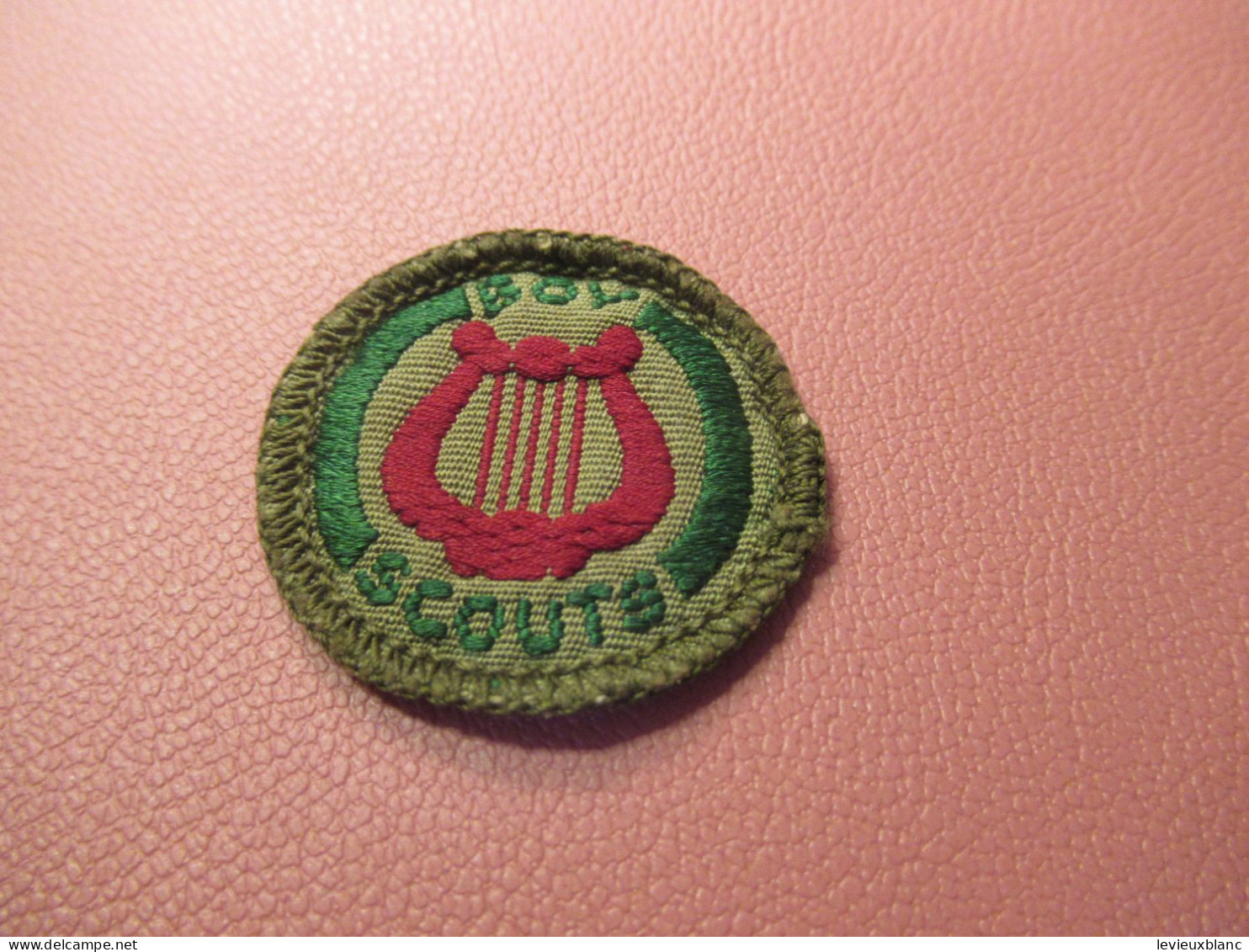 Scoutisme Canada/ Ecusson  Tissu/ Insigne De Mérite/Lyre /année 1940-1960                  ET607 - Movimiento Scout