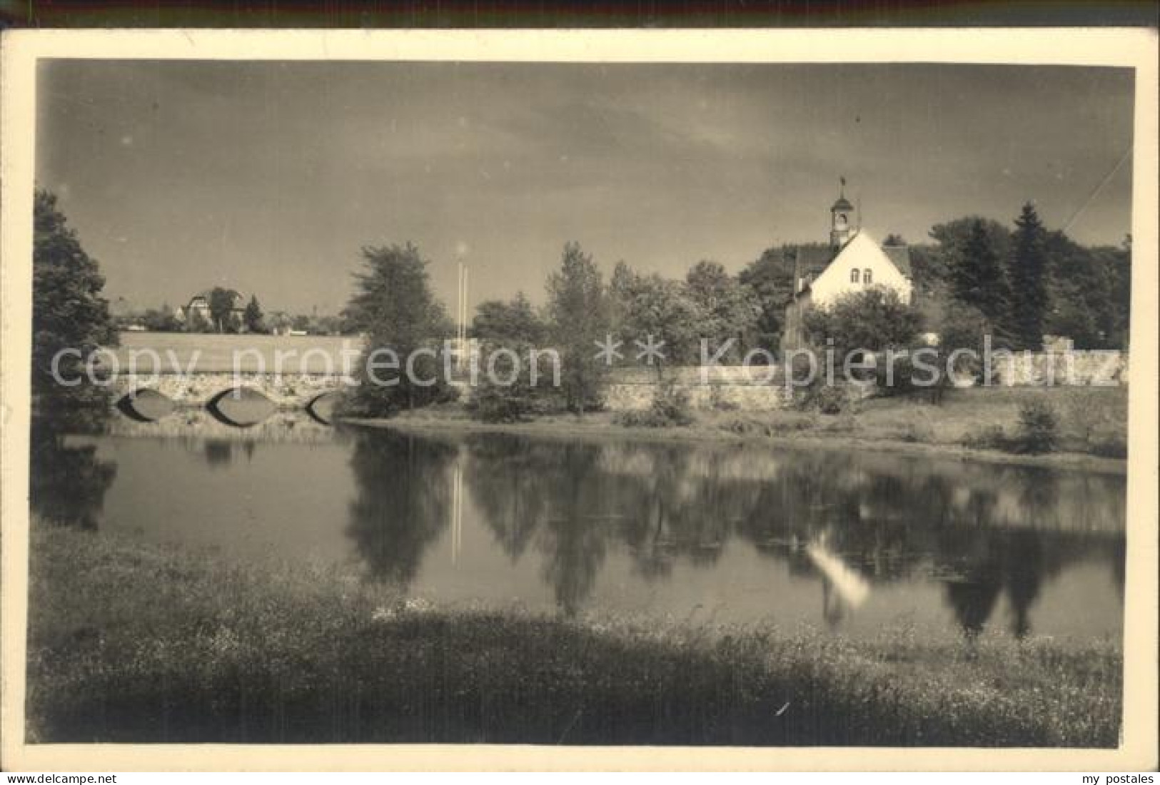 42386901 Grillenburg Uferpartie Am Fluss Bruecke Grillenburg - Tharandt