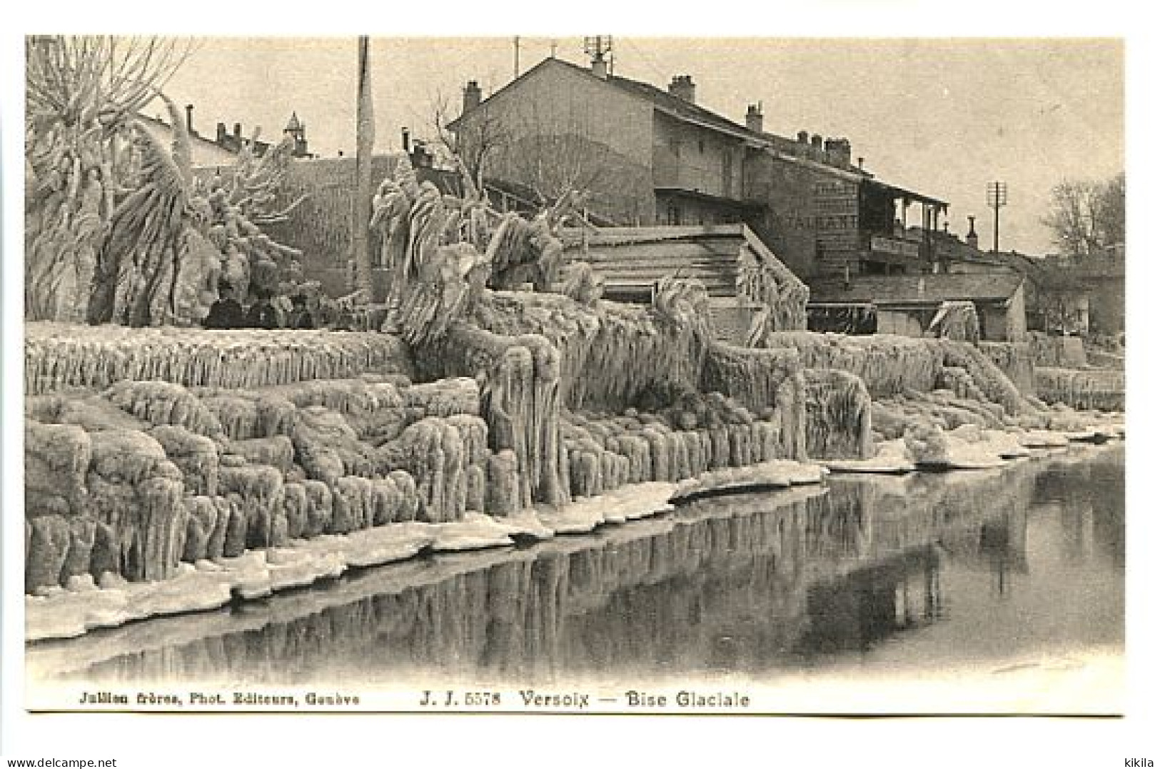 CPA  9 X 14 Suisse  Canton De Genève VERSOIX  Bise Glaciale Rivière  Glace "Au Chalet Russe  R. Taubant" - Versoix