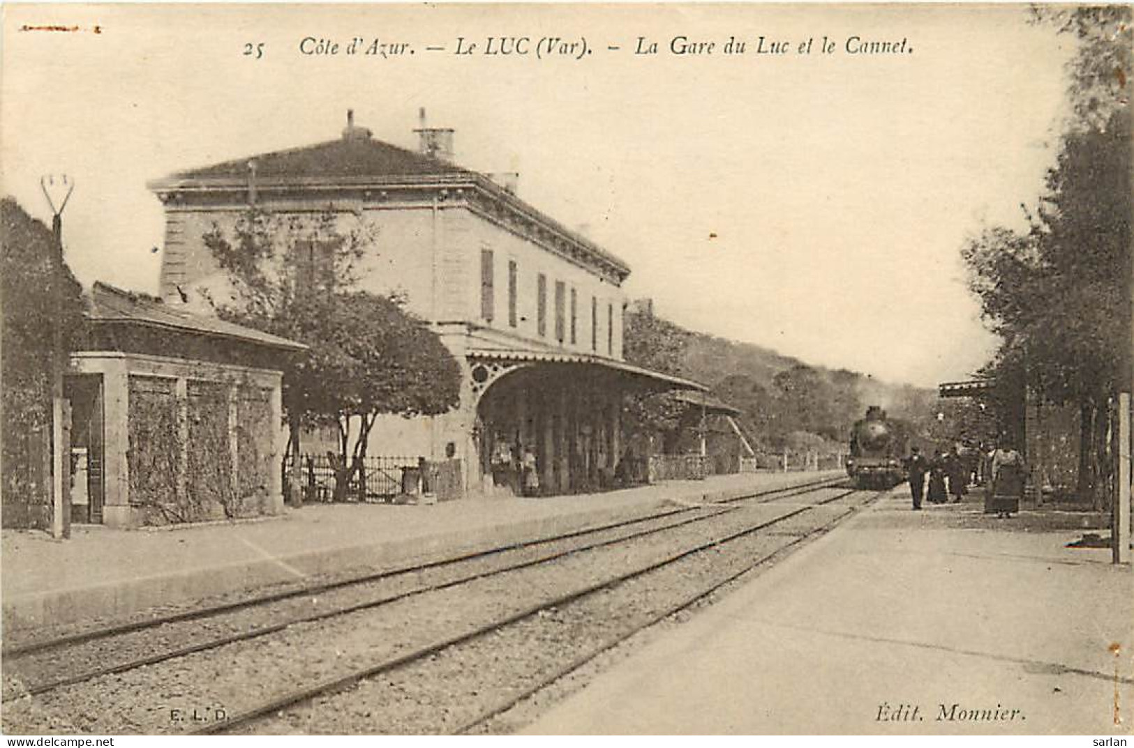 83  , LE LUC , La Gare Et Le Cannet , * 236 79 - Le Luc