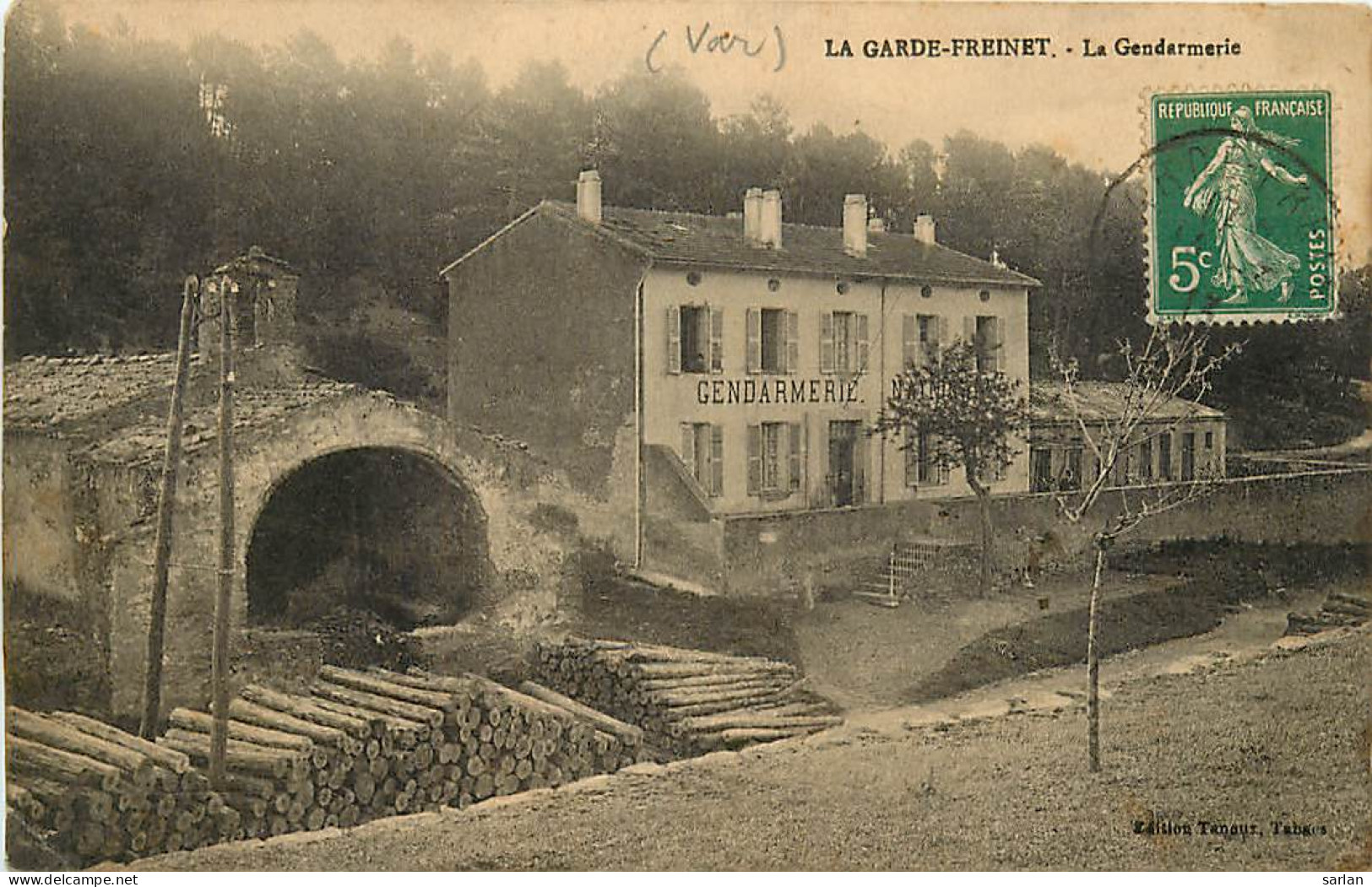 83 , LA GARDE FREINET , La Gendarmerie , * 239 18 - La Garde Freinet