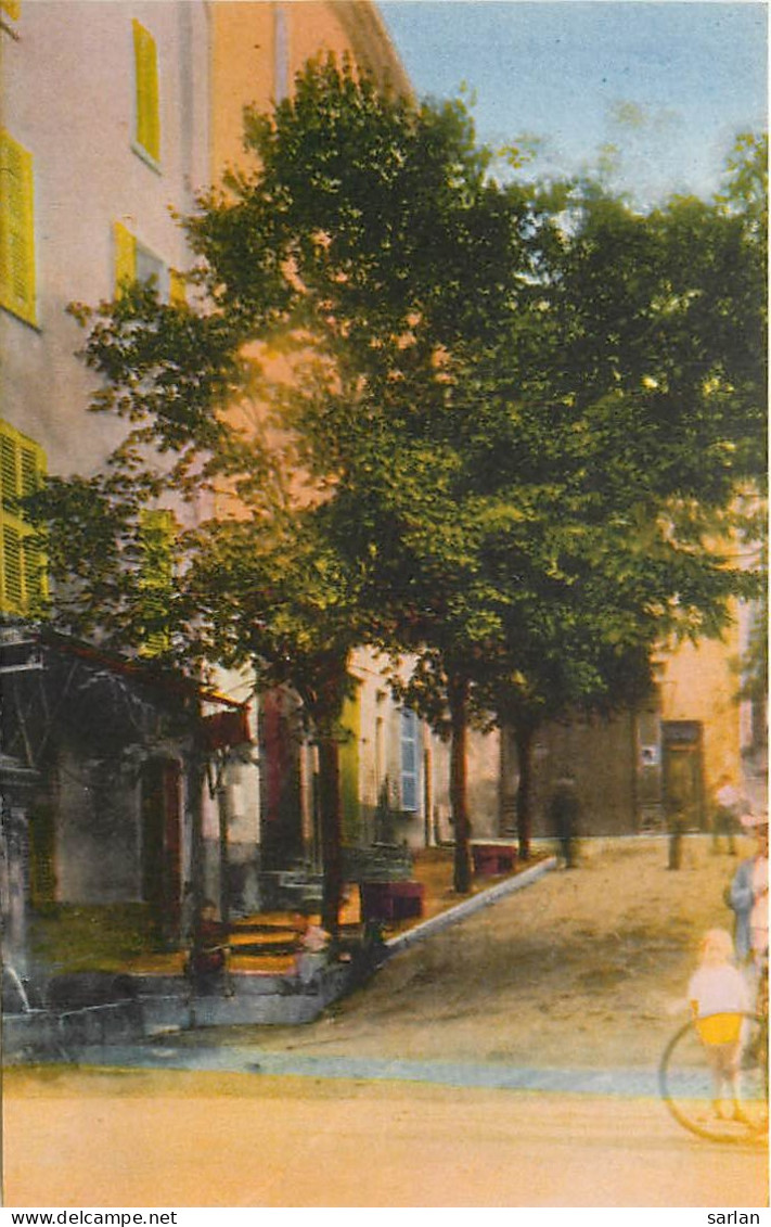 83 , LE LUC , Place Du Marché , * 239 78 - Le Luc