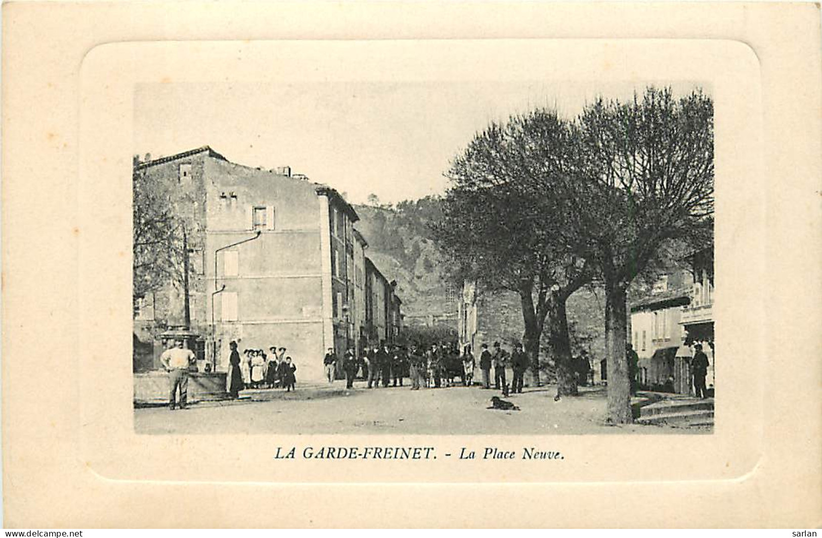 83 , LA GARDE FREINET , La Place Neuve , * 244 51 - La Garde Freinet