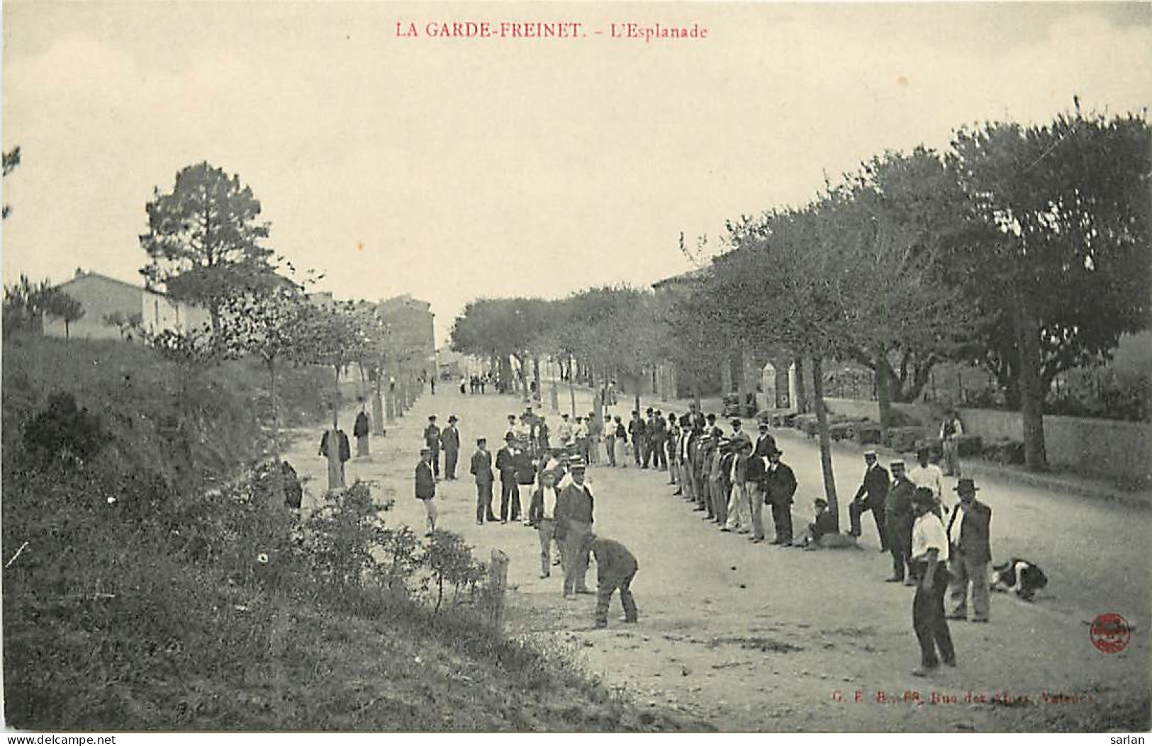 83 , LA GARDE FREINET , L'Esplanade ( Boules Petanque ) , * 244 66 - La Garde Freinet
