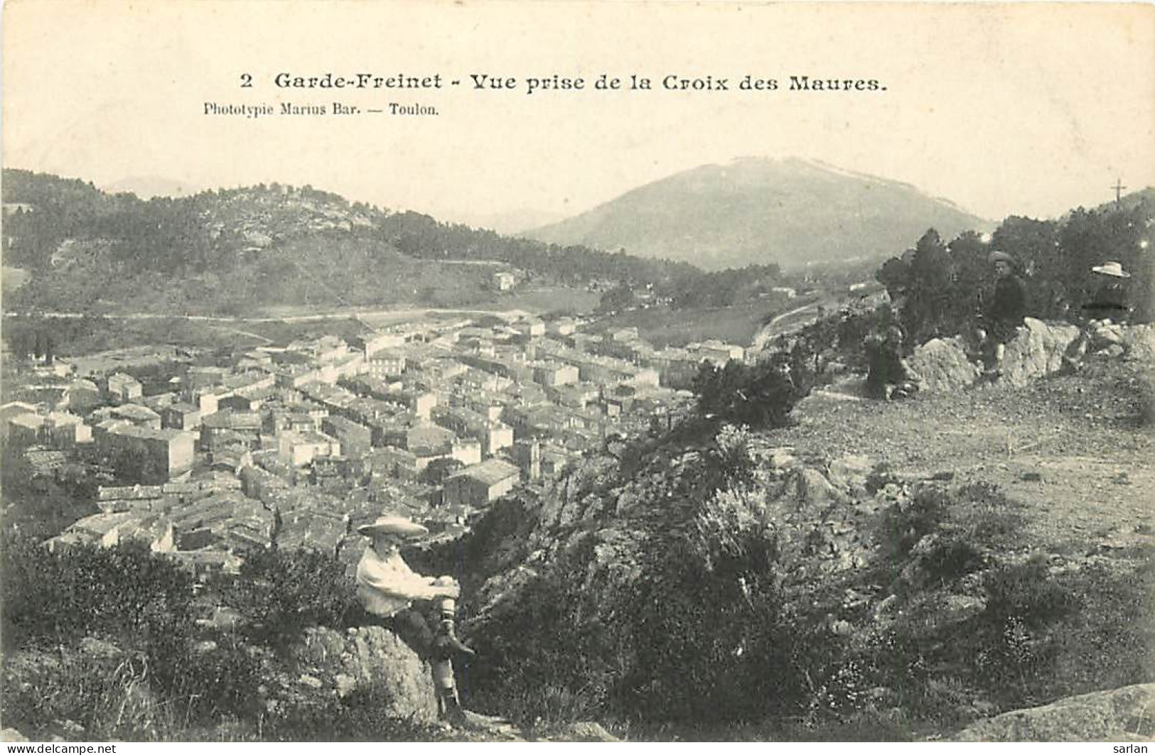 83 , LA GARDE FREINET , Vue Prise De La Croix Des Maures , * 244 71 - La Garde Freinet