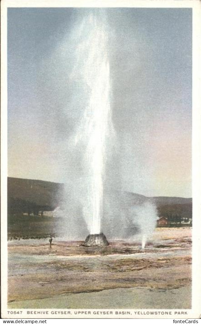 11491560 Yellowstone_National_Park Beehive Geyser Upper Geyser Basin - Autres & Non Classés