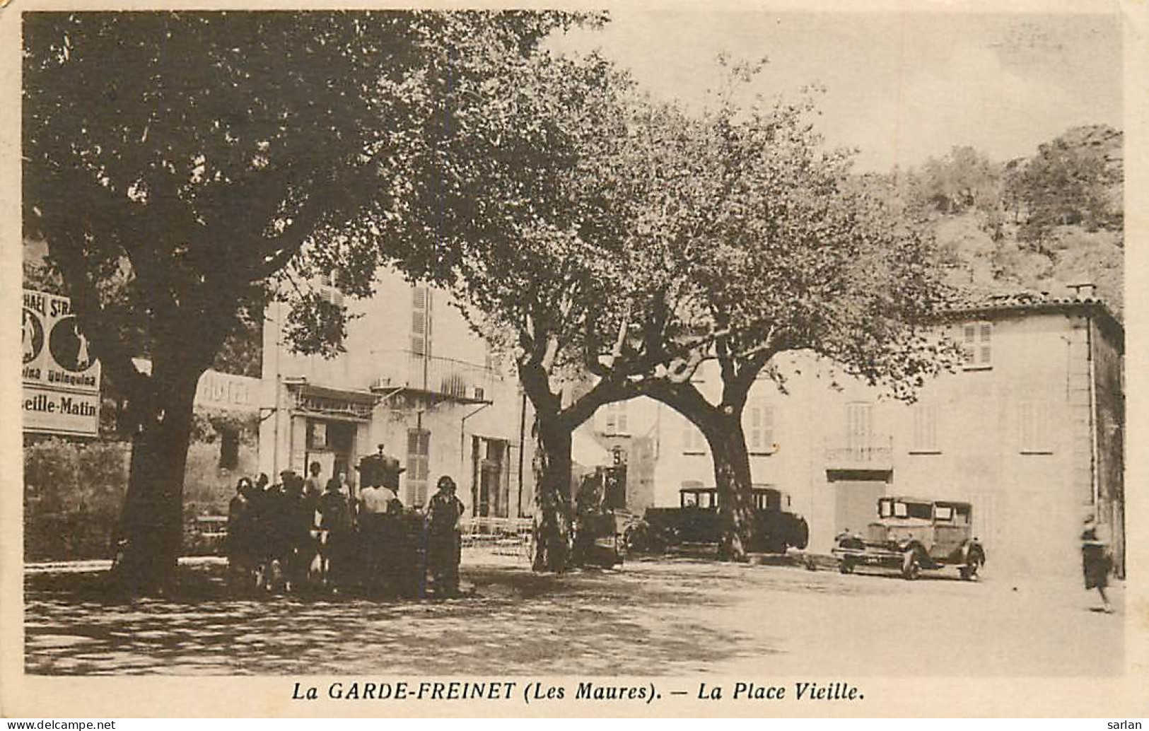 83 , LA GARDE FREINET , Les Maures , La Place Vieille , * 251 67 - La Garde Freinet