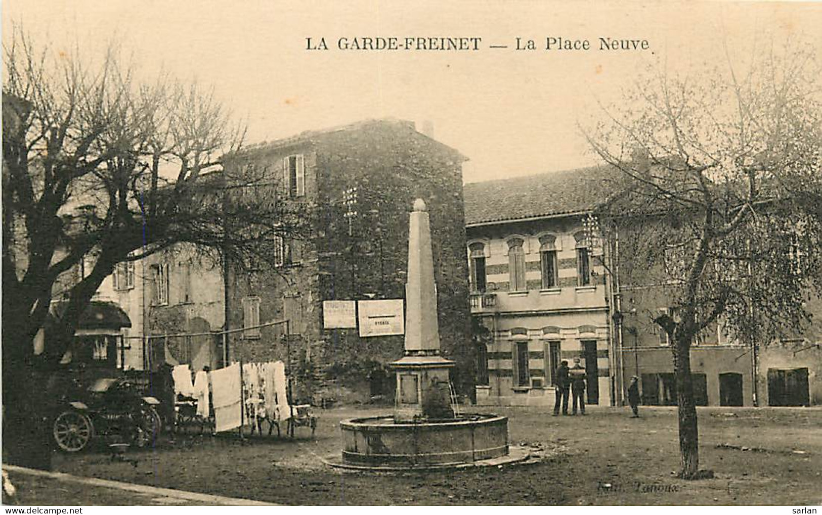 83 , LA GARDE FREINET , Place Neuve , * 251 78 - La Garde Freinet