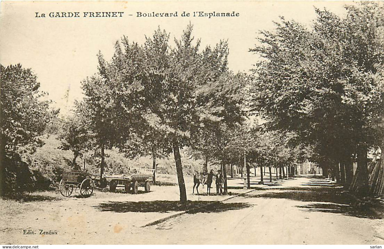 83 , LA GARDE FREINET , Boulevard De L'Esplanade , * 252 14 - La Garde Freinet