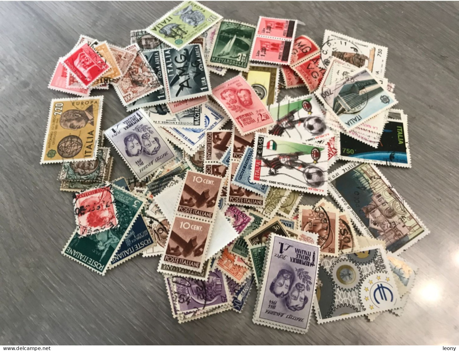 50  BOTTES De 100 TIMBRES  + 200 TIMBRES En VRAC D' ITALIE + 500  TIMBRES DIVERS PAYS  - OBLITERES - Lots & Kiloware (mixtures) - Min. 1000 Stamps