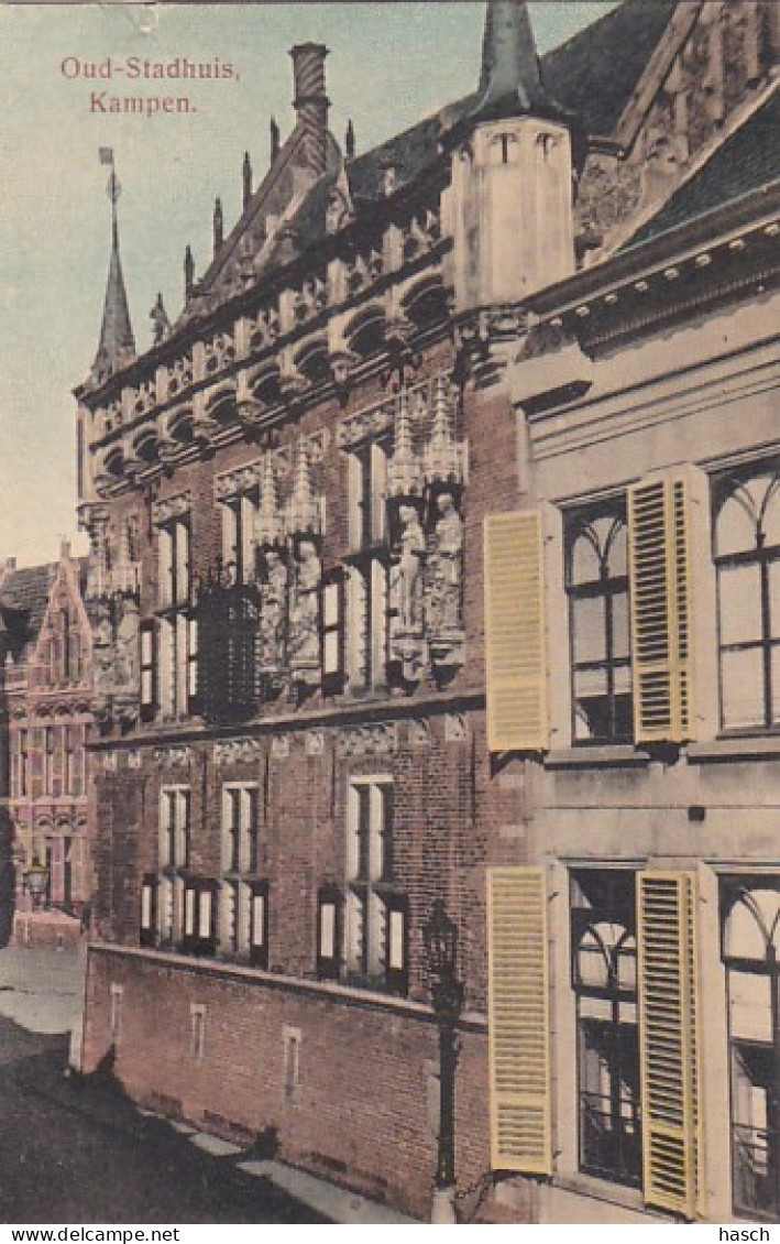 482837Kampen, Oud Stadhuis. 1916. (heel Klein Scheurtje Rechtsboven) - Kampen