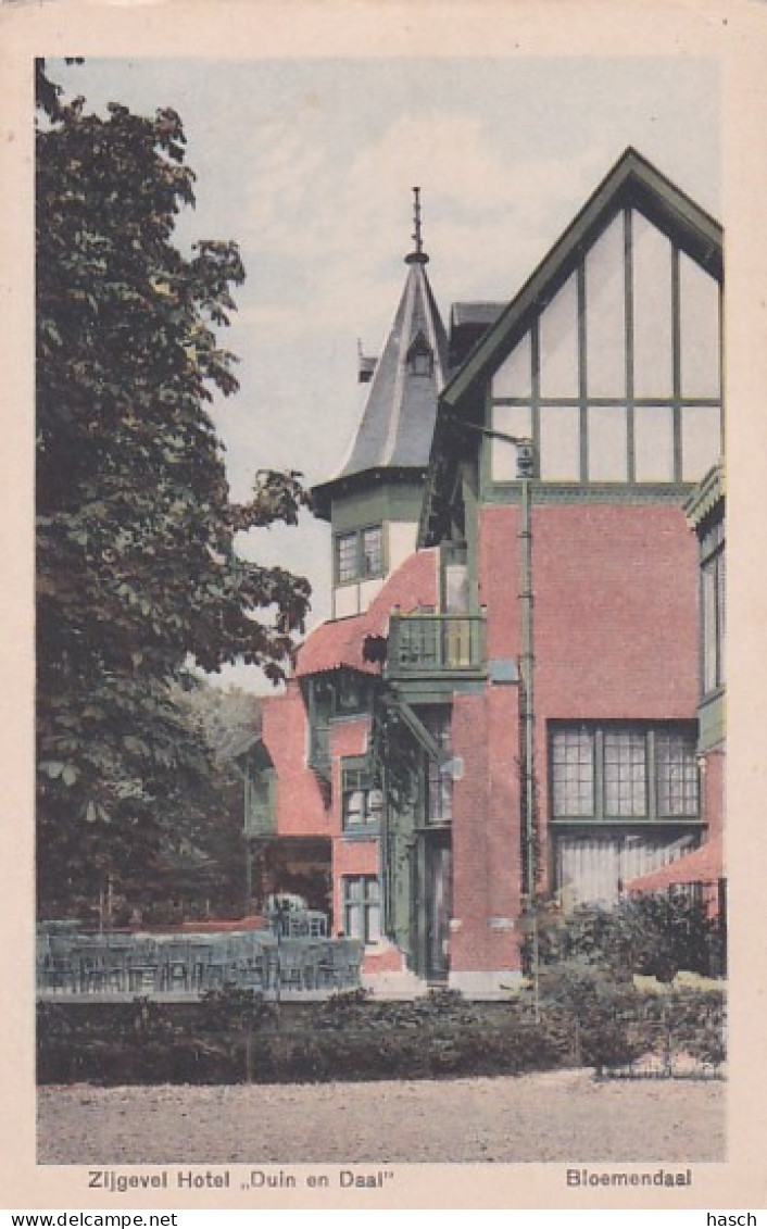 483134Bloemendaal, Zijgevel Hotel ,,Duin En Daal’’.(zie Hoeken En Randen) - Bloemendaal