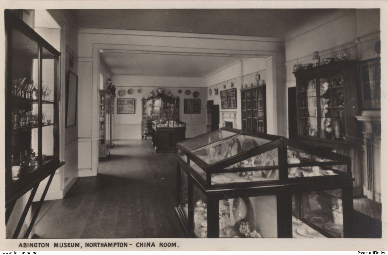 Abington Museum Northampton China Room Old Pottery Postcard - Northamptonshire