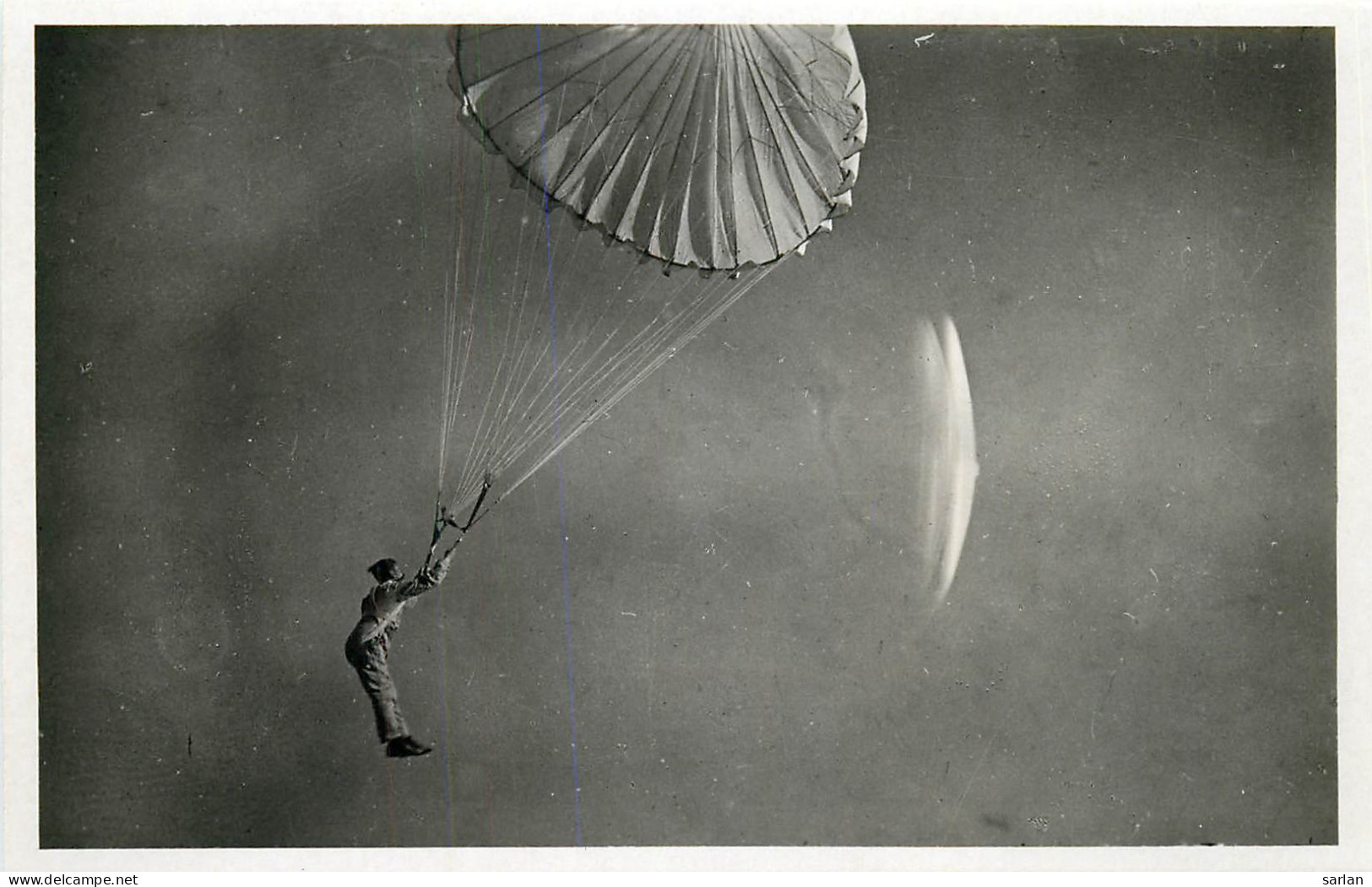 ISTRES AVIATION , Saut D'éleve Parachutiste , * 286 11 - Fallschirmspringen