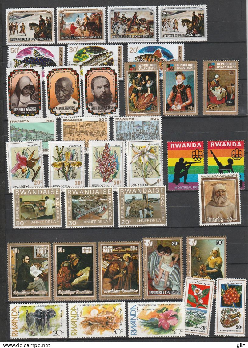 Rwanda Lot De 130 Timbres Thème Divers Neuf** - Collections (sans Albums)