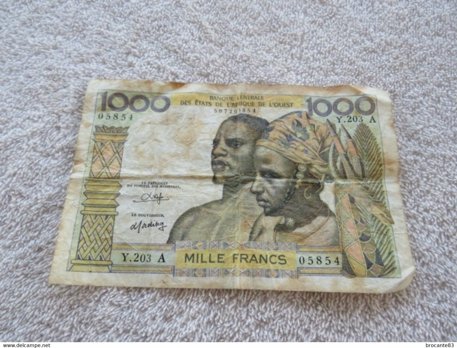 1000 FR BANQUE CENTRALE DE L'AFRIQUE DE L'OUEST - Stati Dell'Africa Occidentale