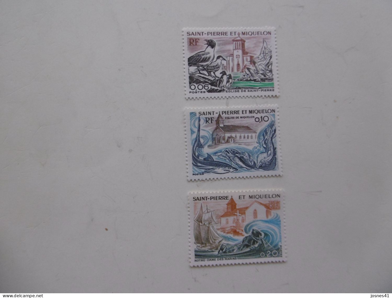 S P M   P438/440 * *    EGLISES - Unused Stamps