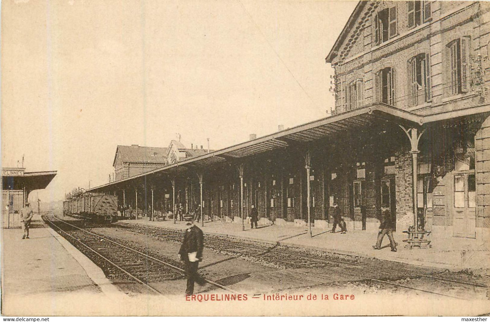 ERQUELINNES Intérieur De La Gare - Erquelinnes