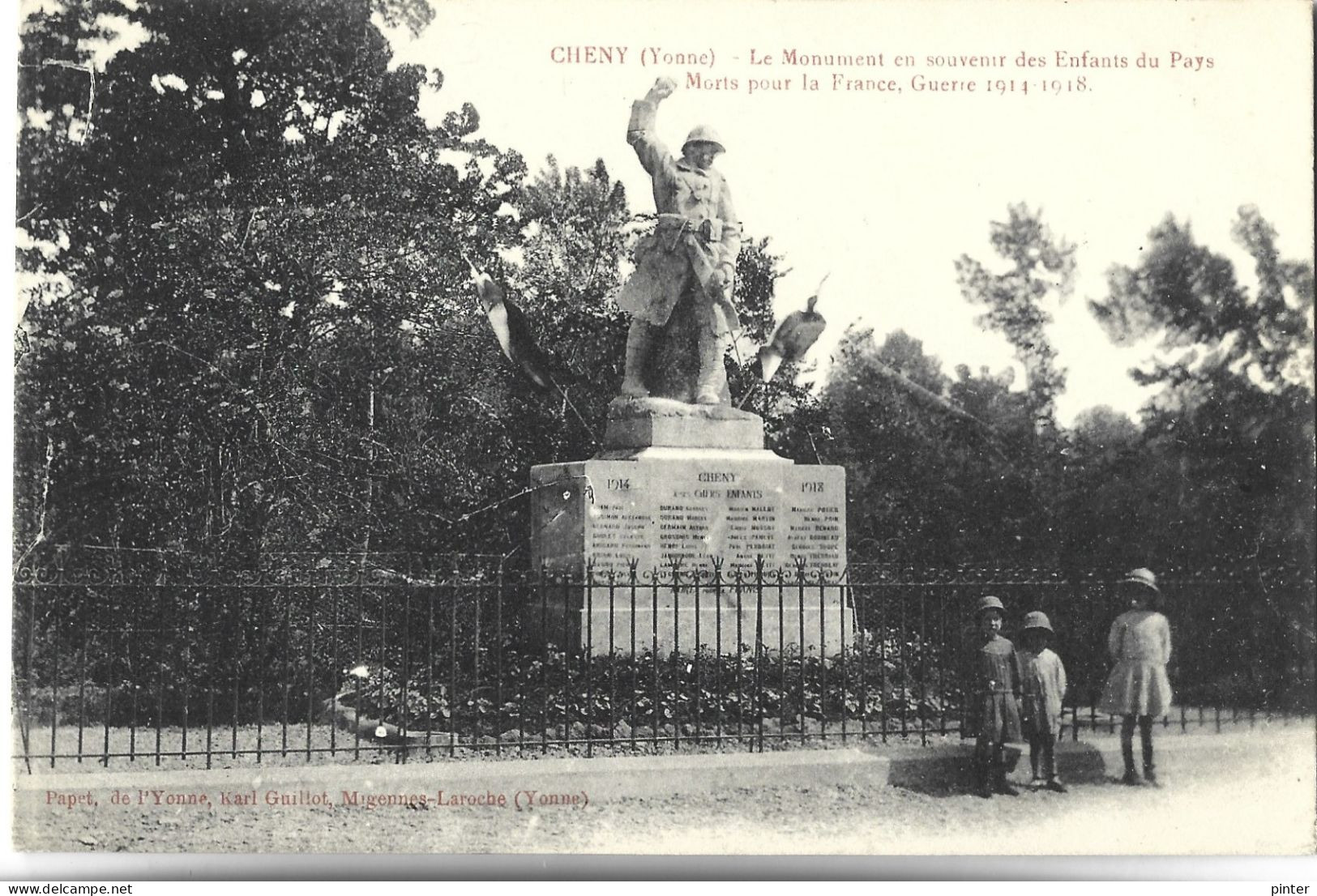 CHENY - Le Monument En Souvenir Des Enfants Du Pays - Cheny
