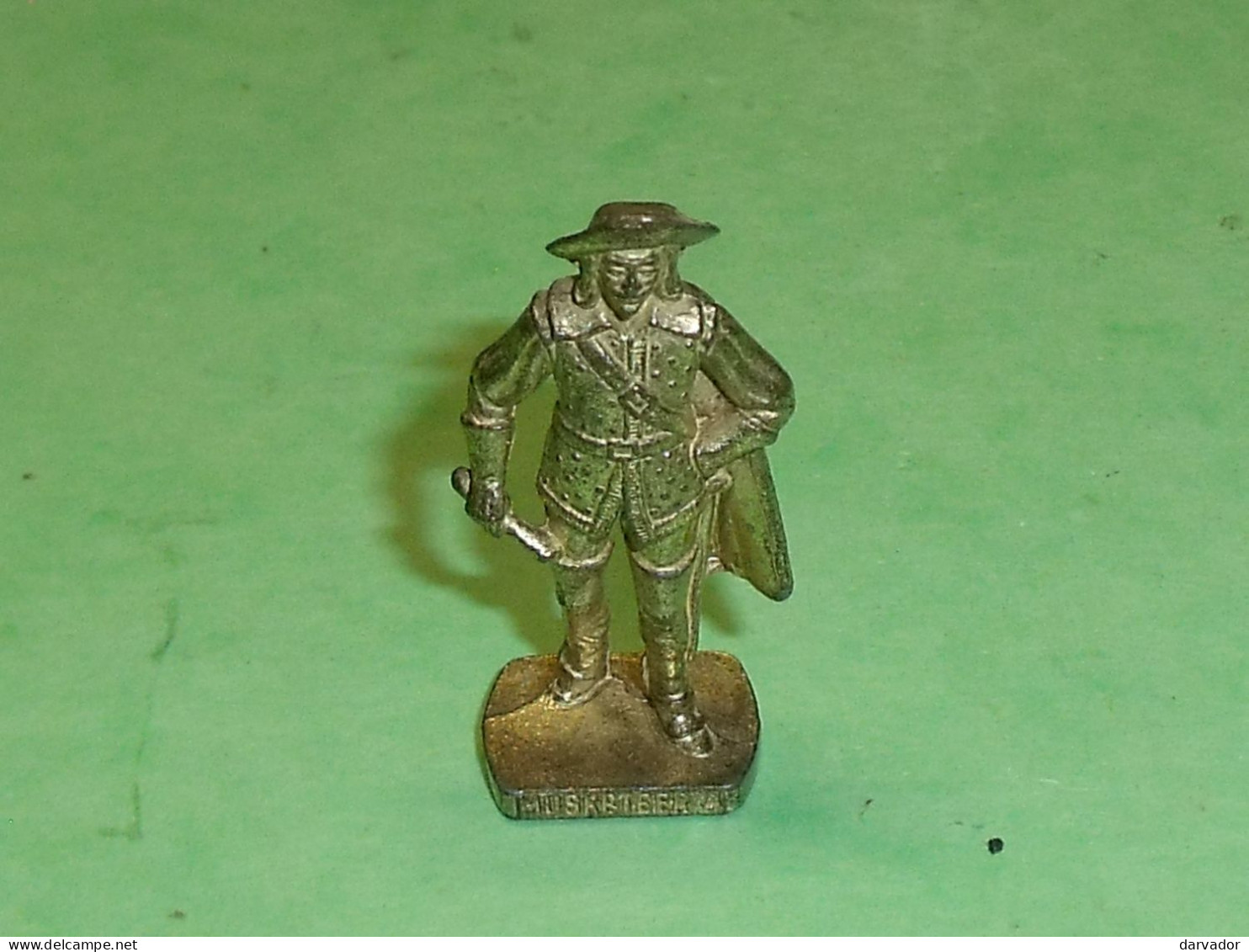 Kinder / Figurines En Métal : Musketeer 4         TB116B - Metalen Beeldjes