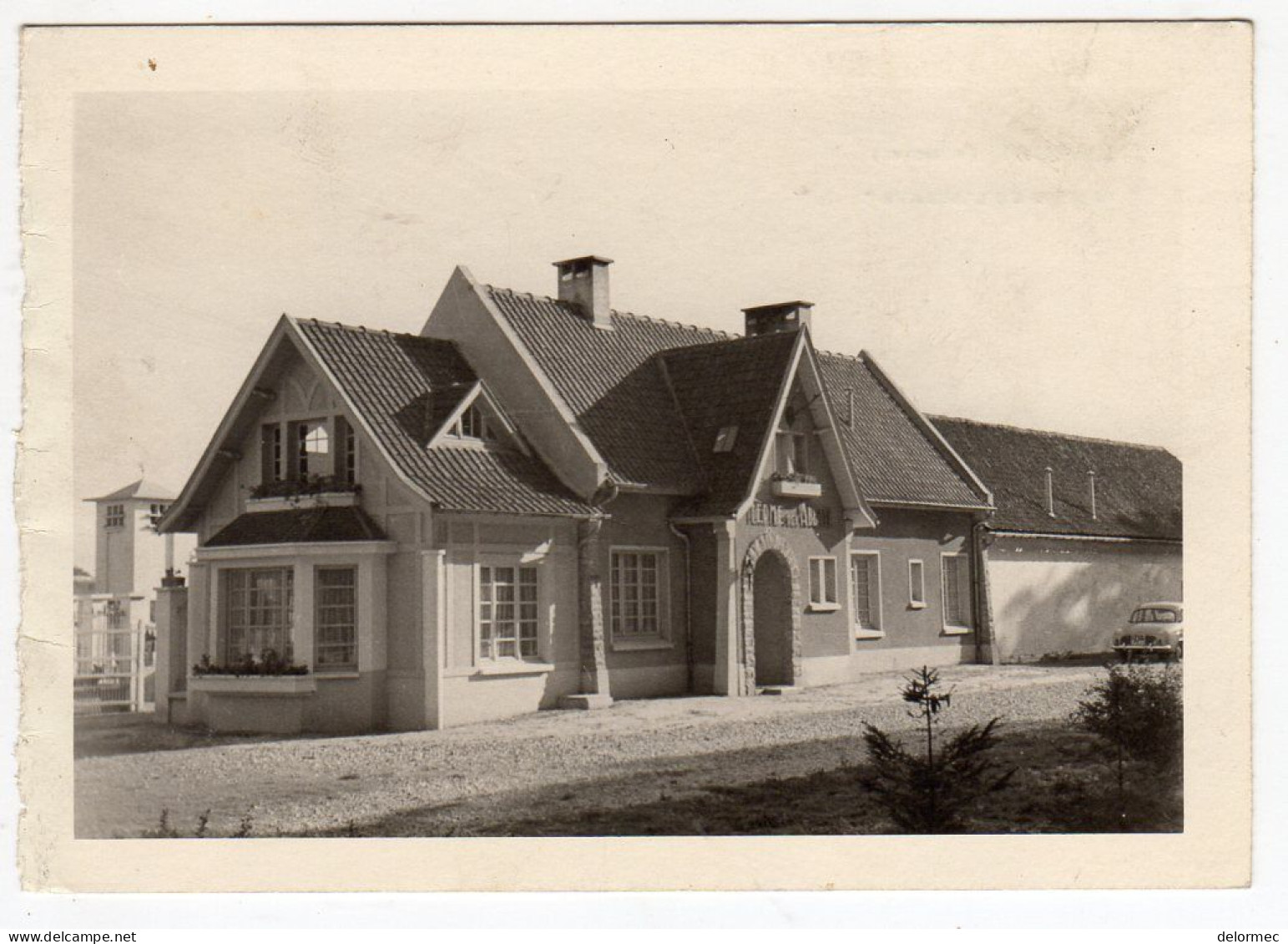 CPA Près D' Ardres Licques 62 Pas De Calais La Ferme De L' Abbaye  Dauphine Renault - Ardres